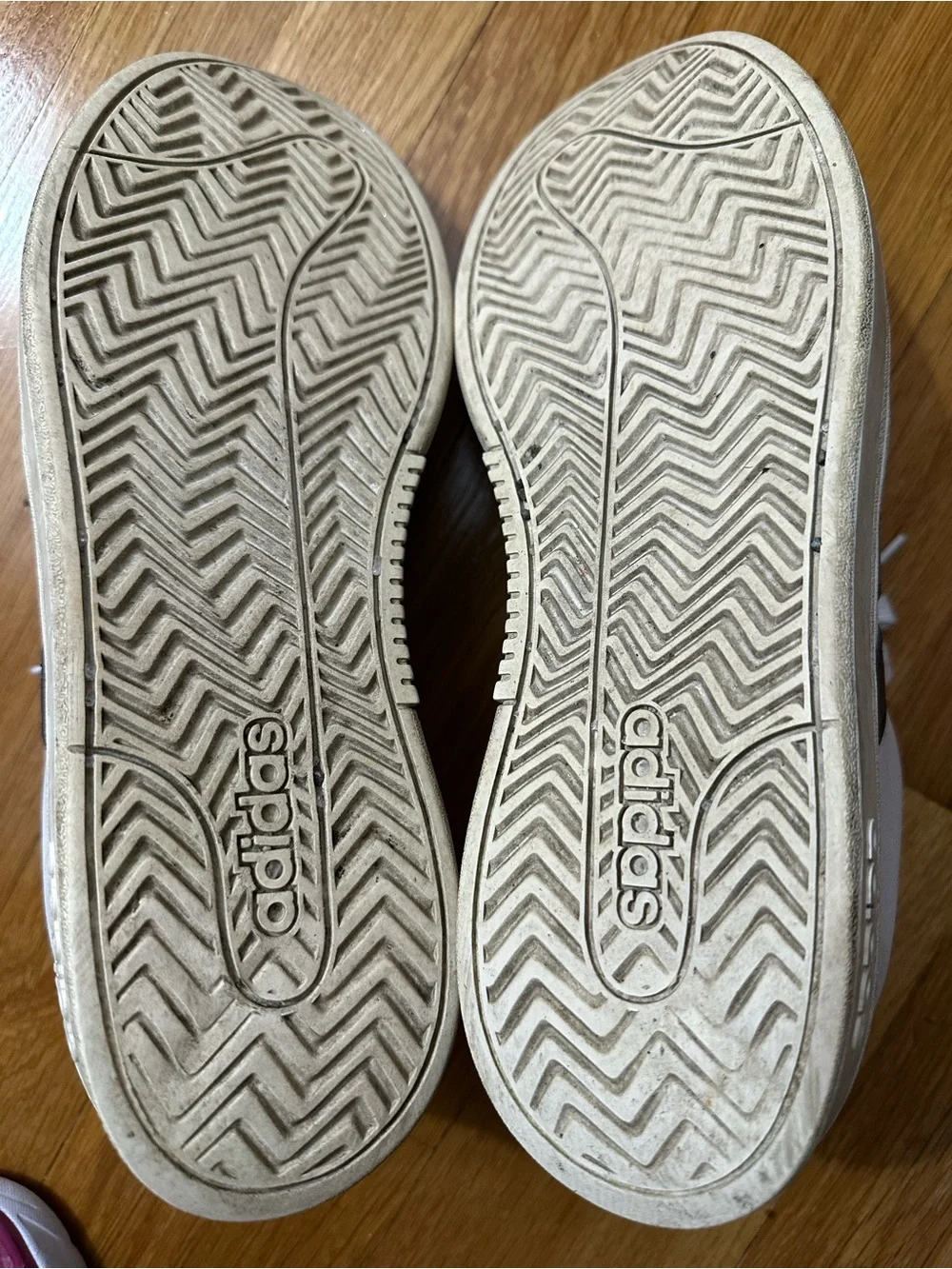 adidas Grand Court Men’s size 10.5